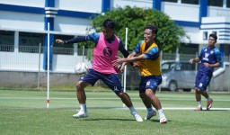 Bojan Ingatkan Skuad Persib Harus Fokus Saat Hadapi Bali United, Ini Alasannya